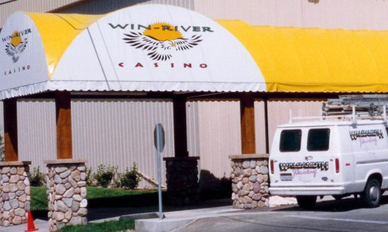 backlit awning,graphics,commercial awning
